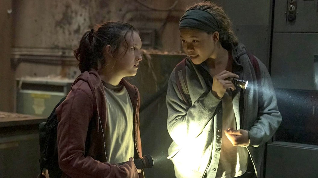 Bella Ramsey and Storm Reid in The Last of Us