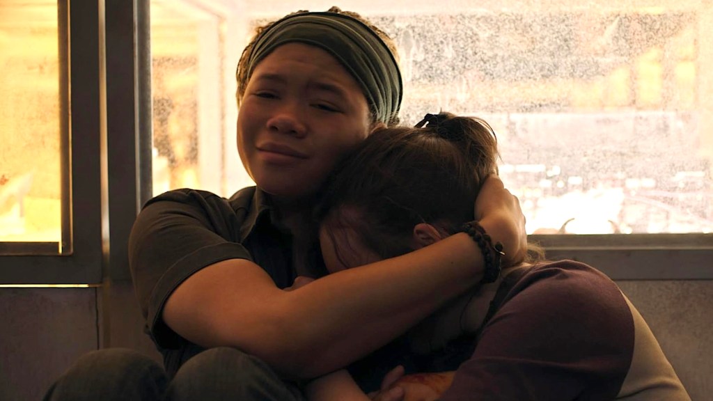 Bella Ramsey and Storm Reid in The Last of Us