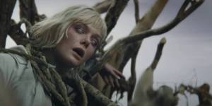 Predator: Badlands May Have Deeper Alien Connections Than You Think (& It Involves Elle Fanning’s Two Characters)