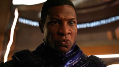 Jonathan Majors looking angry as Kang the Conqueror in Ant-Man and the Wasp: Quantumania (2023)