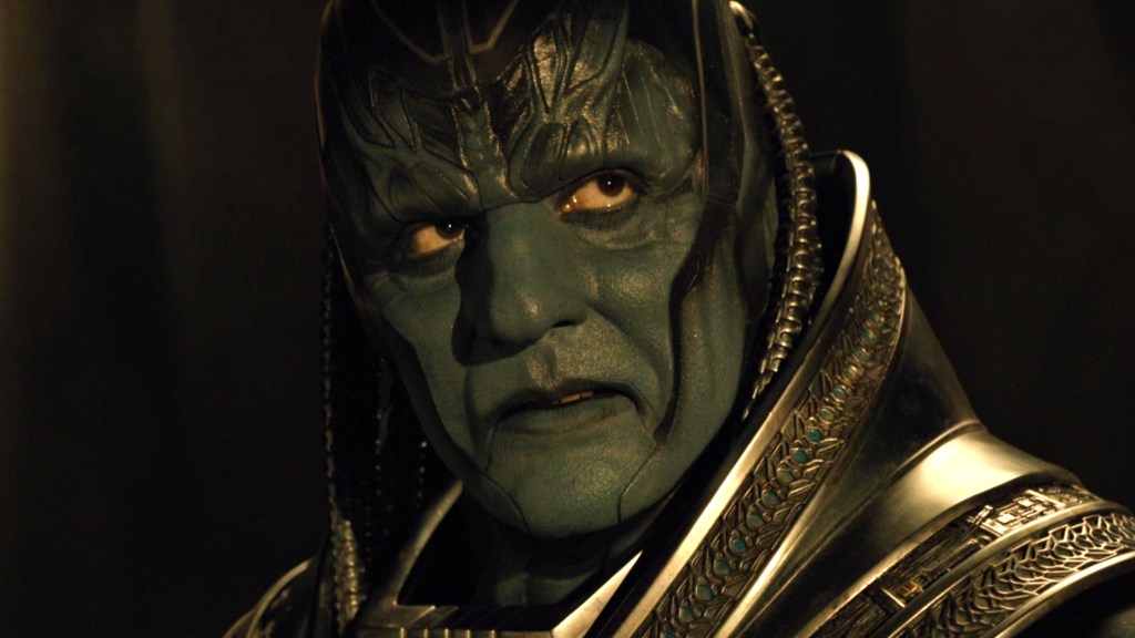Oscar Isaac como Apocalipse em X-Men: Apocalipse (2016)