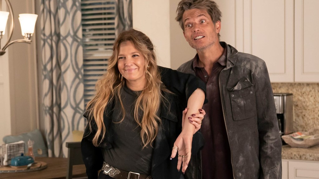 Drew Barrymore and Timothy Olyphant in Santa Clarita Diet