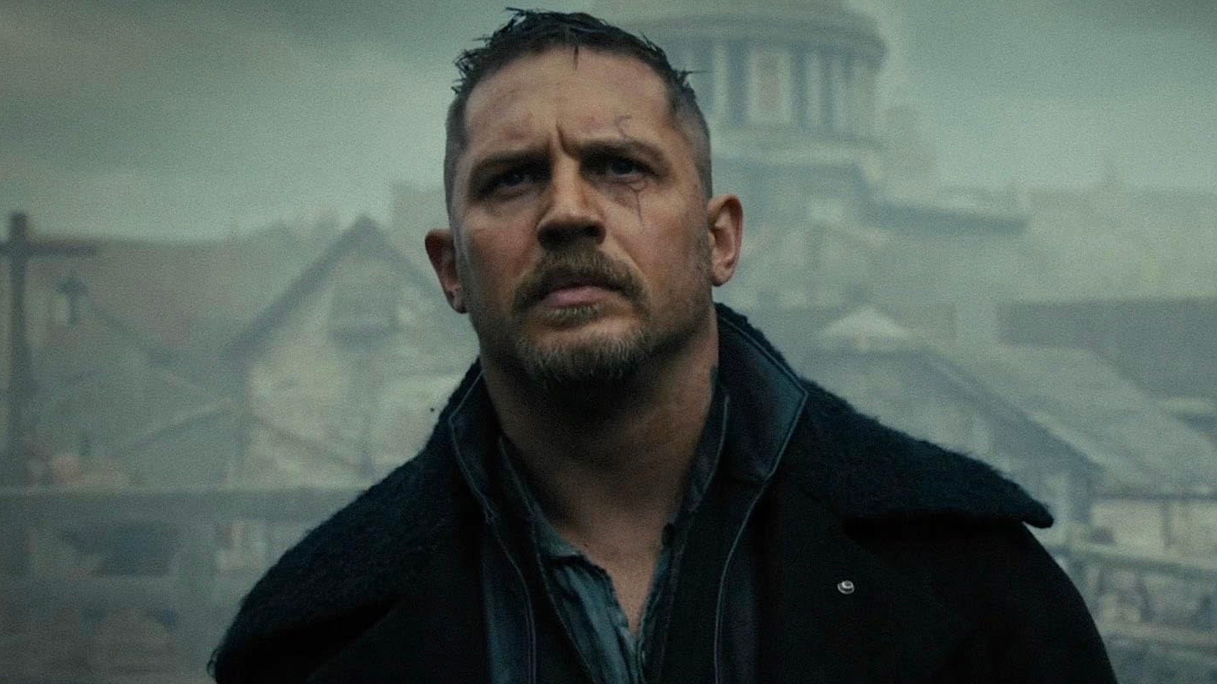 Tom Hardy's Dark Crime Drama Series Deserves A Second Season