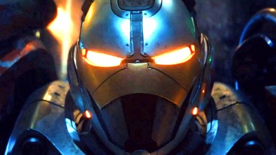 a close up of Ironheart's Face