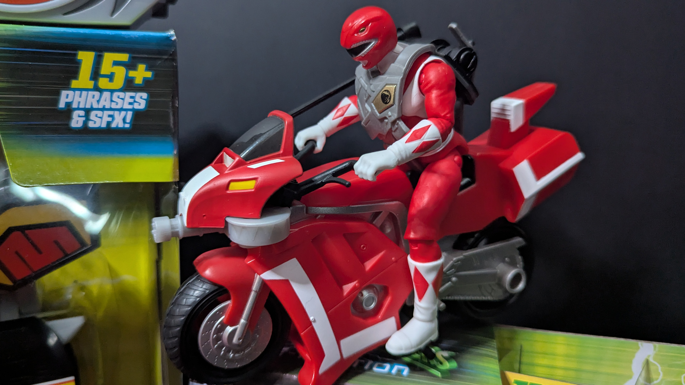 Mighty Morphin Power Rangers Enters New Era with Re-Ignition Toyline ...