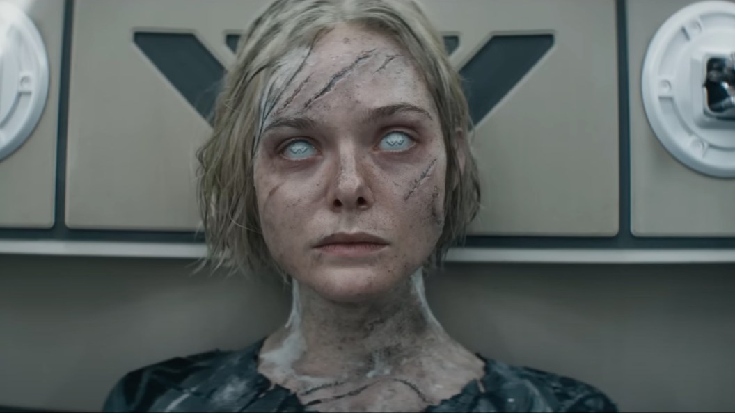 Predator Badlands Elle Fanning Thia Weyland Yutani