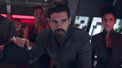 Steven Strait, Frankie Adams, Dominique Tipper in The Expanse Season 6