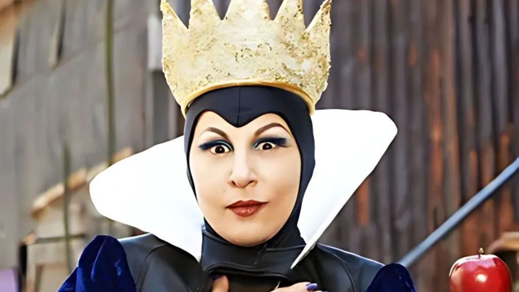 kathy najimy evil queen descendents