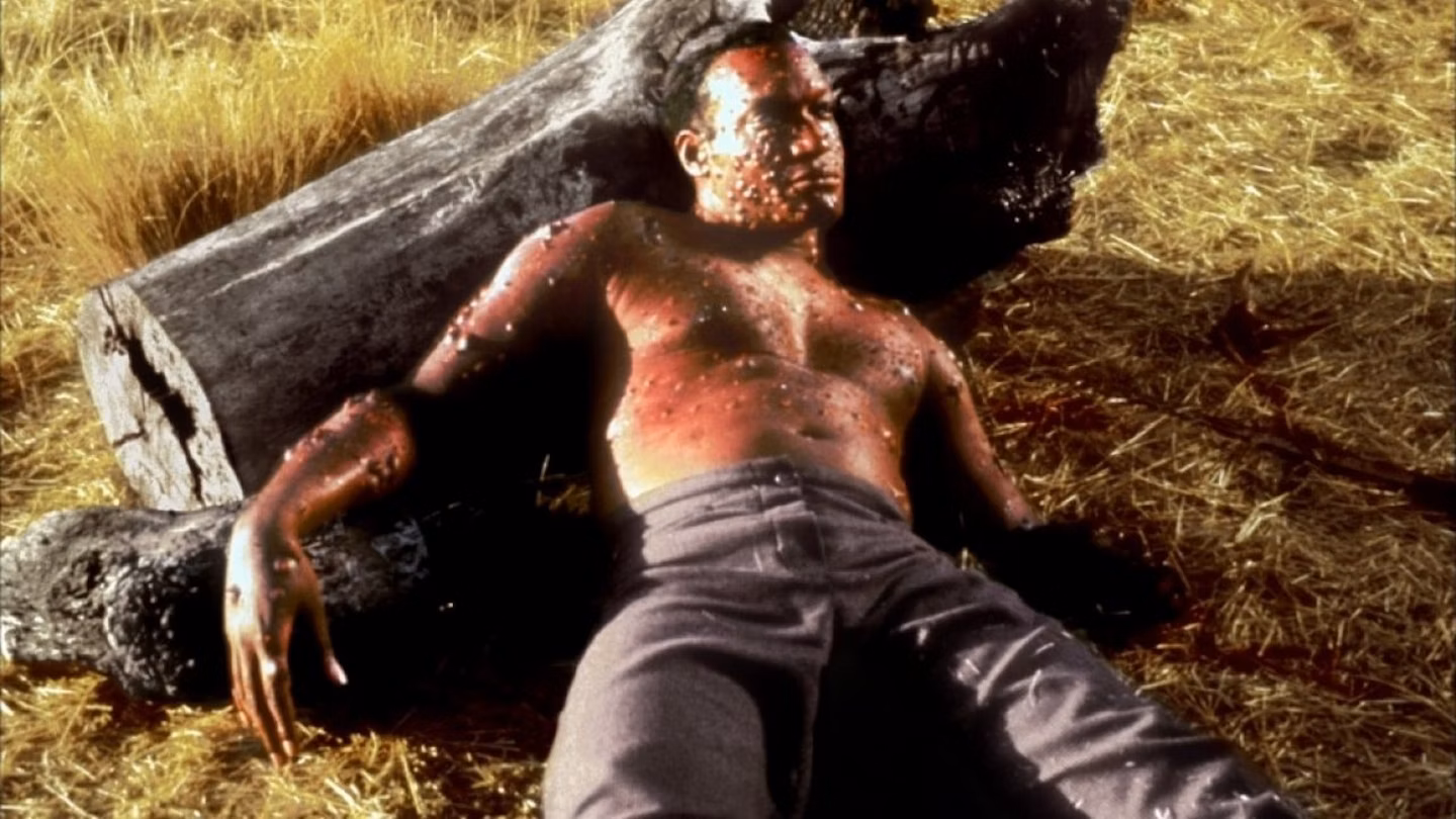 Tony Todd as the titular character in Candyman: Farewell to the Flesh