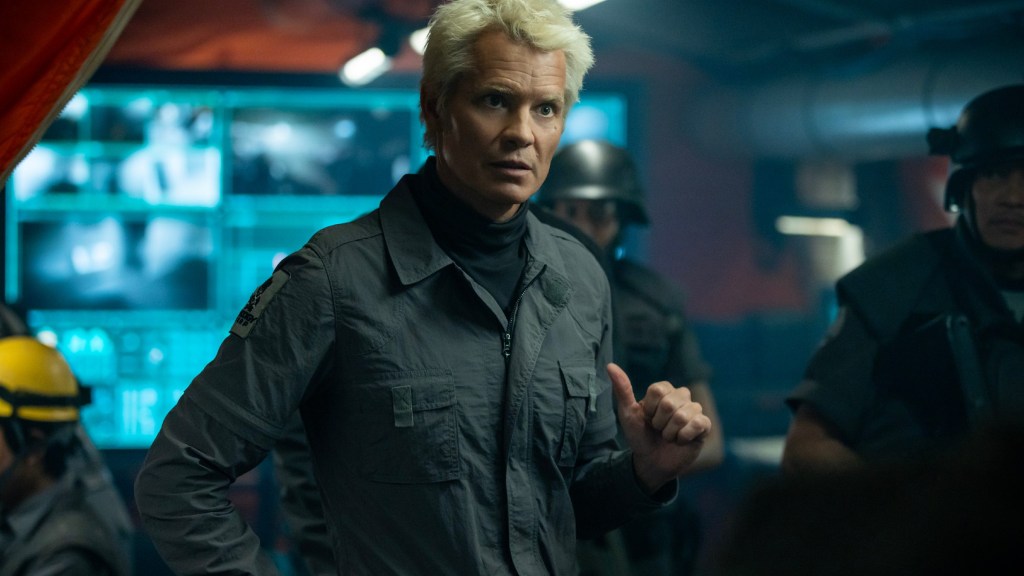 Timothy Olyphant as Kirsh in Alien Earth
