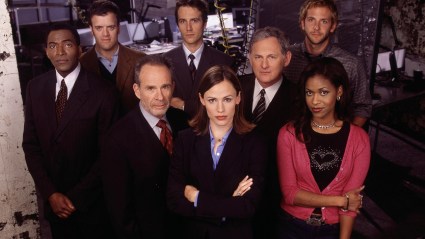 The cast of Alias season 1
