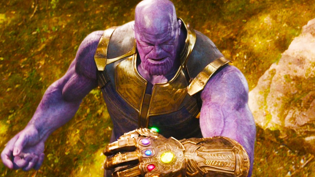 Thanos with all the Infinity Stones in Avengers Infinity War