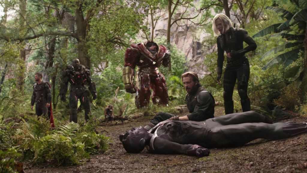 The Avengers near Vision's corpse in Avengers Infinity War