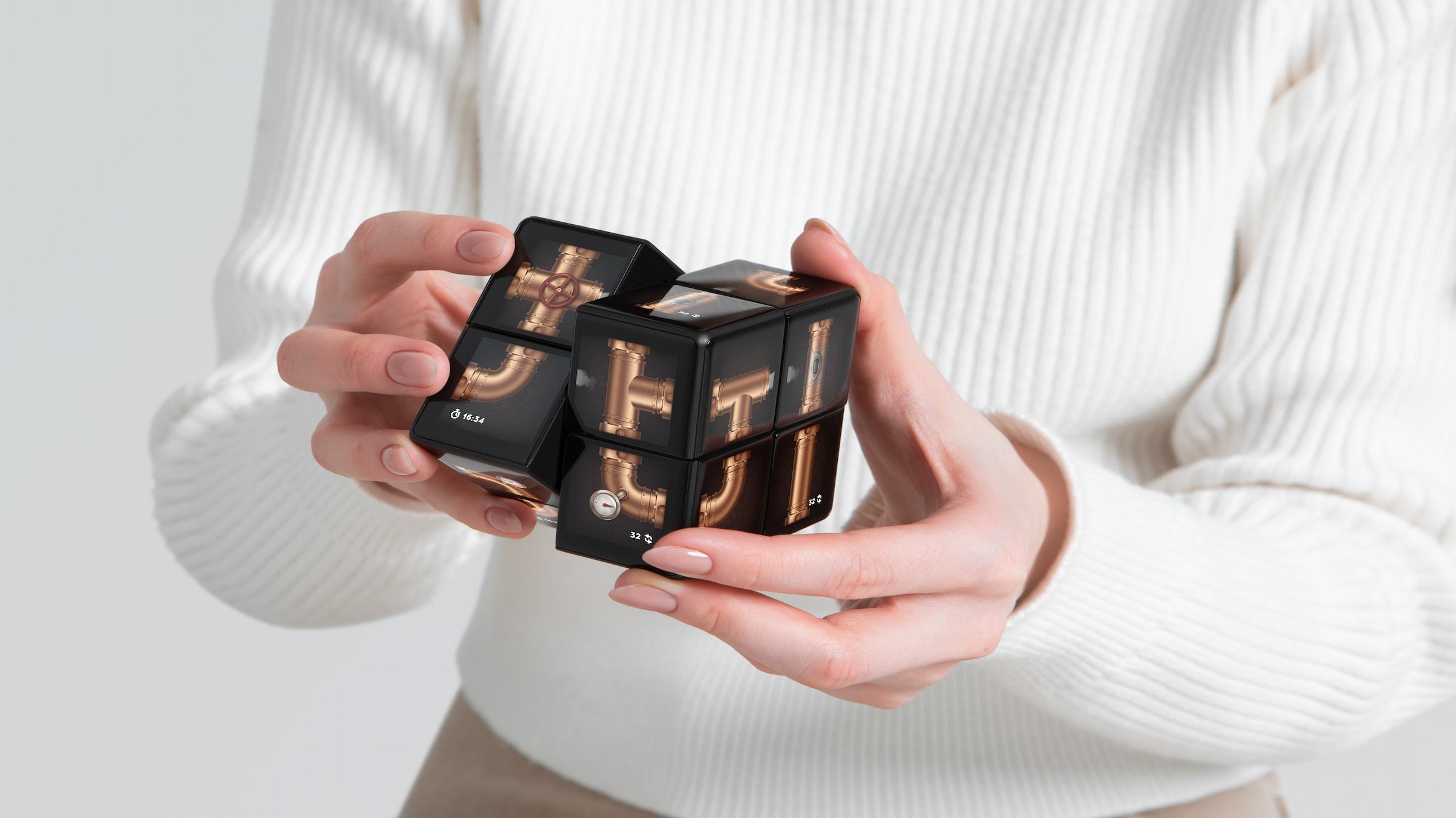 The First New Rubik's Cube In 50 Years Has 24 Screens & 8 Autonomous ...