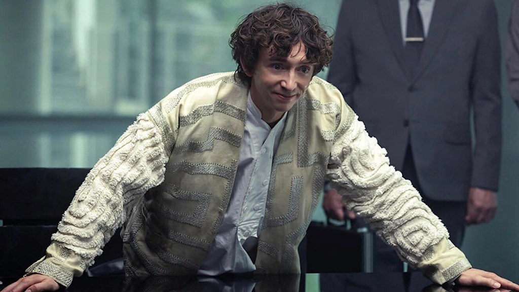 Samuel Blenkin as Boy Kavalier in Alien: Earth