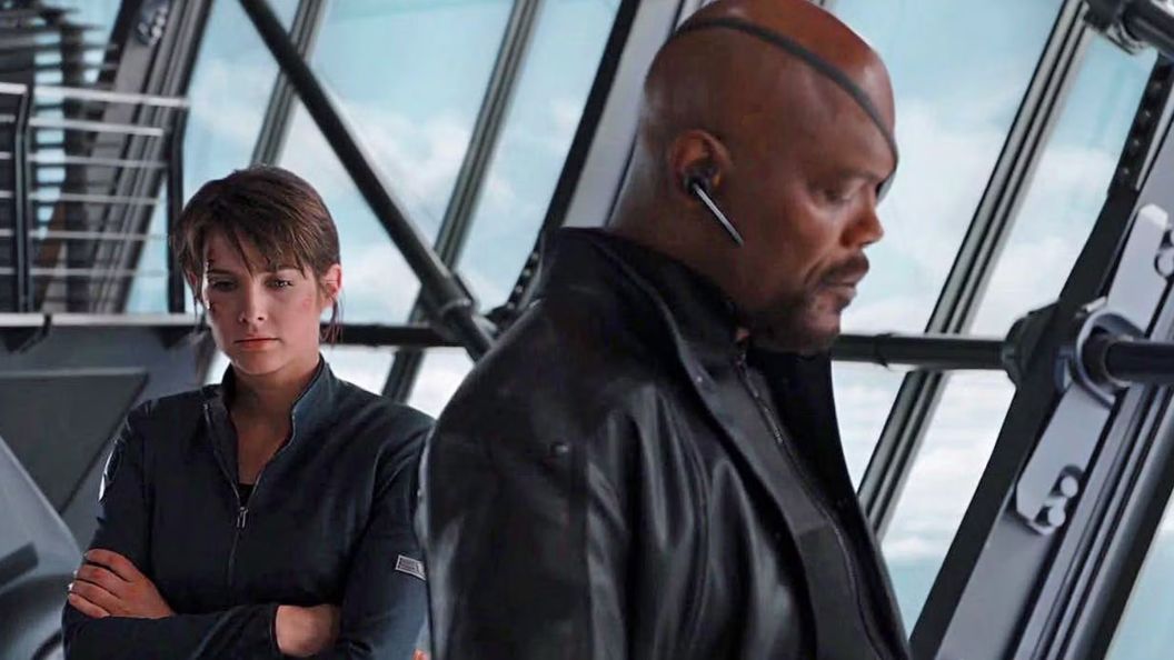 Maria Hill and Nick Fury on the helicarrier.