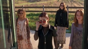 Paramount+ Streaming Definitive ‘90s Goth Horror Classic (And It’s Perfect If You’re Missing Wednesday)