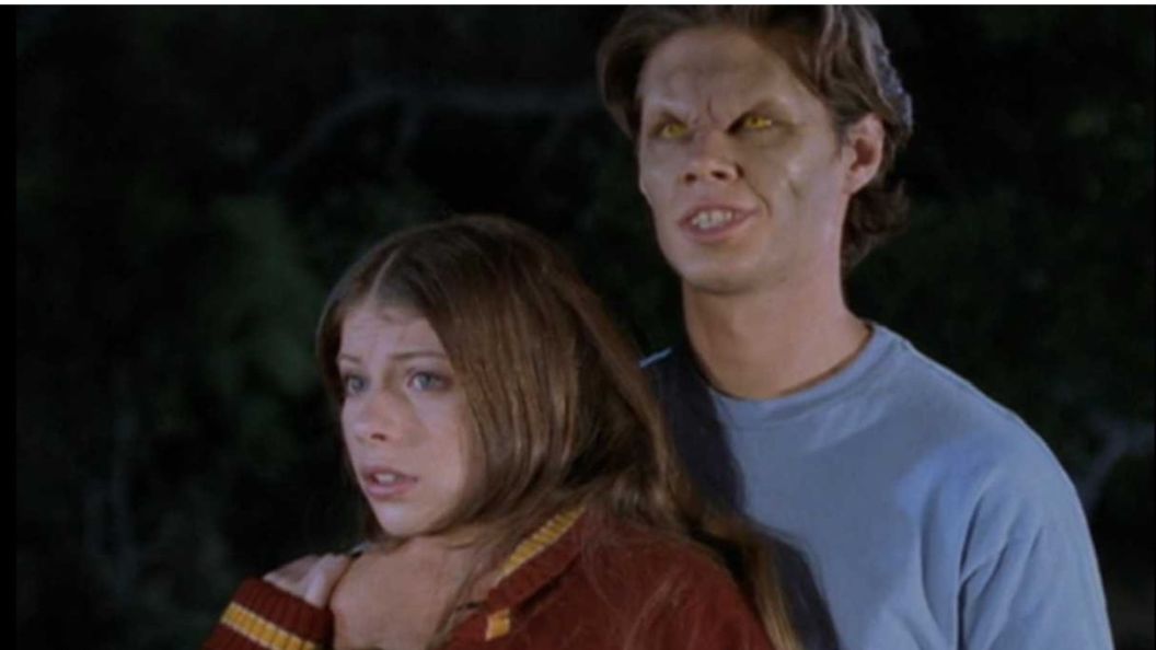 A vampire with Dawn in Buffy the Vampire Slayer