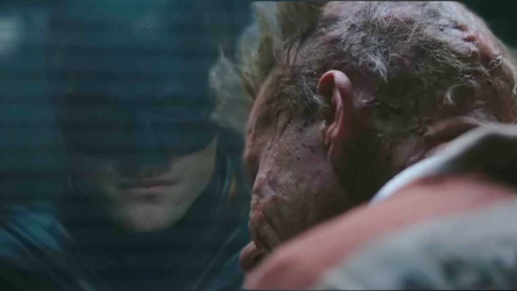 Batman (Robert Pattinson) and Joker (Barry Keoghan) in The Batman deleted scene