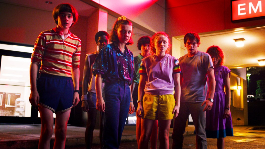 Cast of Stranger Things in season 3