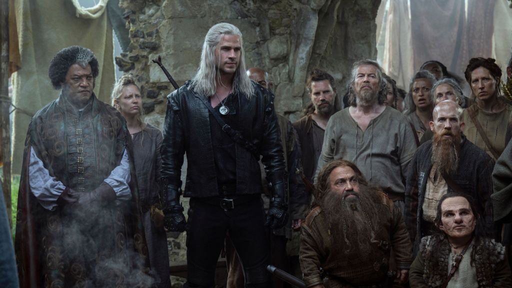 Laurence Fishburne and Liam Hemsworth in The Witcher