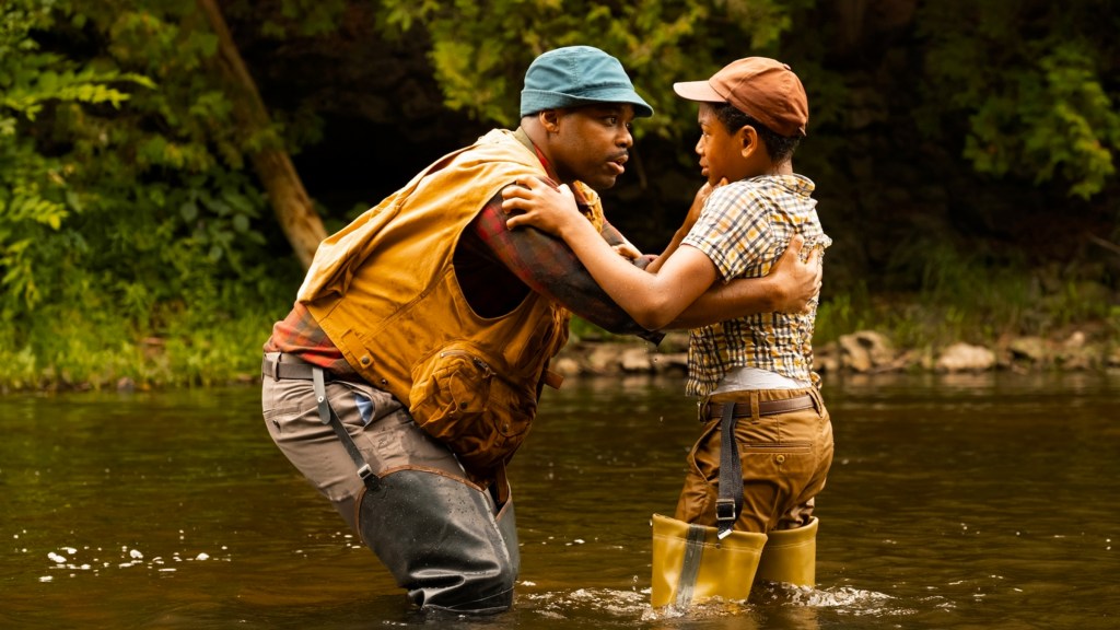 Leroy Hanlon (Jovan Adepo) with his son, Will, in IT Welcome To Derry