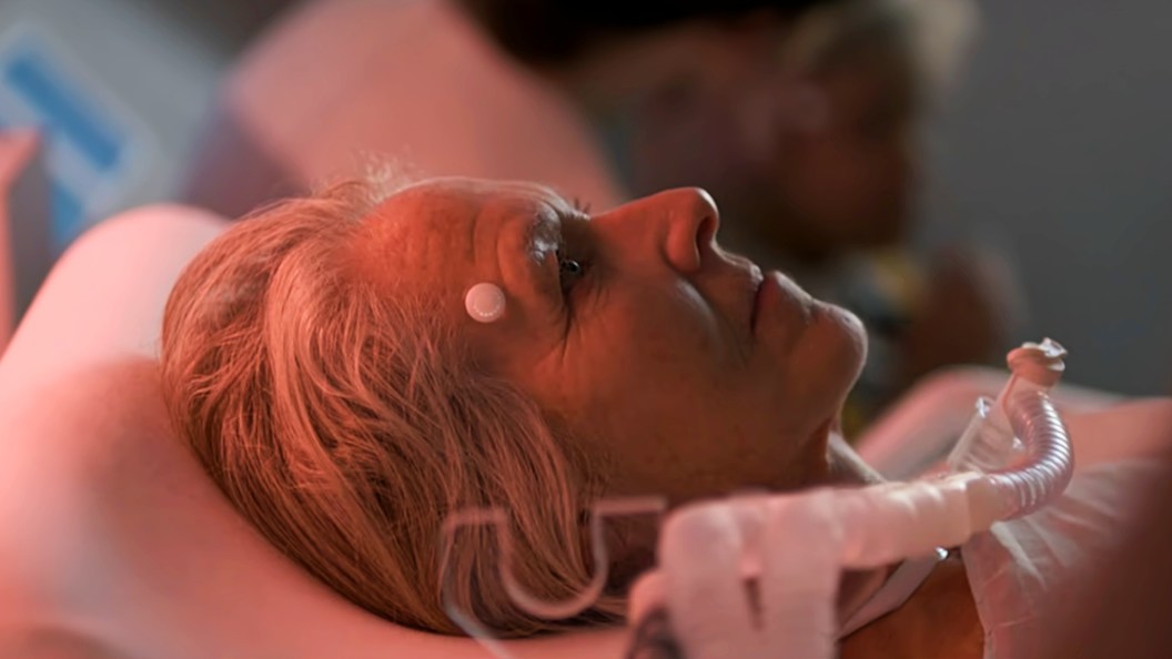 Old Yorkie in hospital in Black Mirror's San Junipero