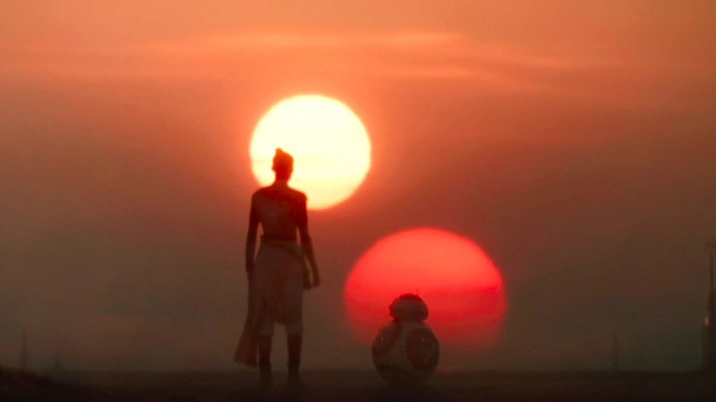 Rey and BB-8 Tatooine sunset Star Wars Rise of Skywalker