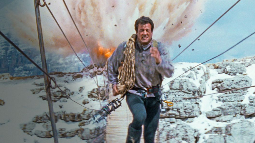 Sylvester Stallone in 1990s action movie Cliffhanger