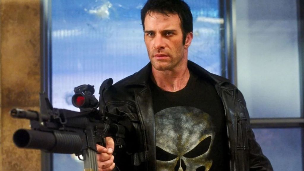 Thomas Jane as Frank Castle in The Punisher