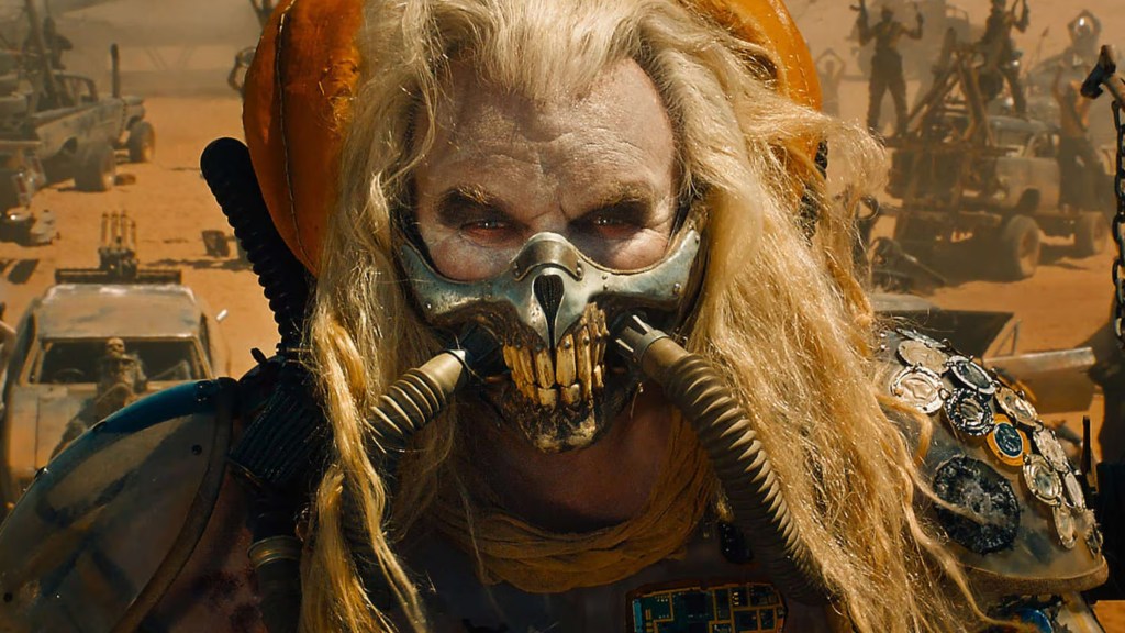 Immortan Joe em Mad Max: Estrada da Fúria