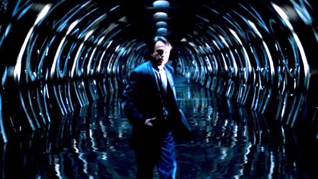 Sam Neill in In the Mouth of Madness (1994)