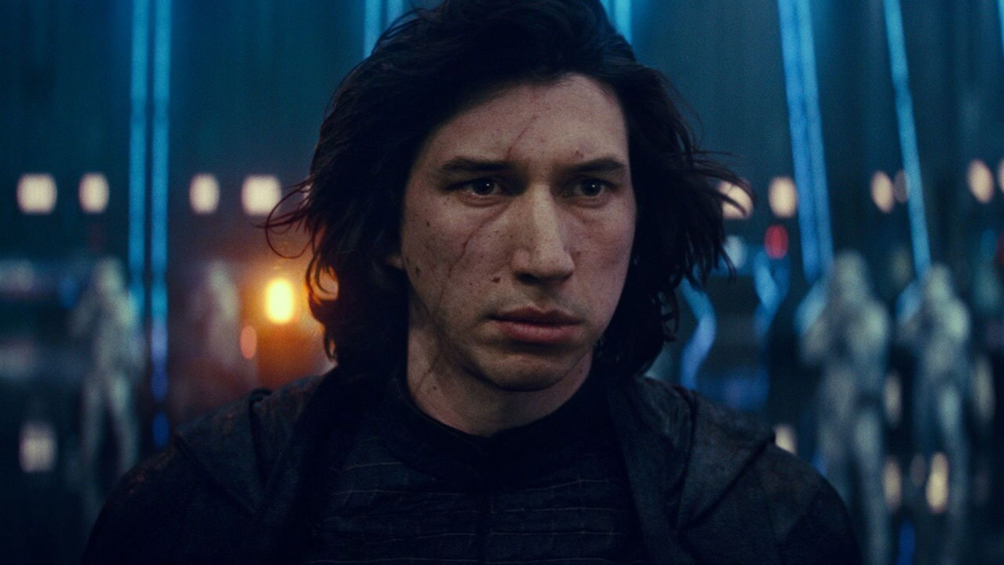 Star Wars Turns Kylo Ren Into a Literal Darth Vader Replacement, Completing The Force Awakens’ Forgotten Story