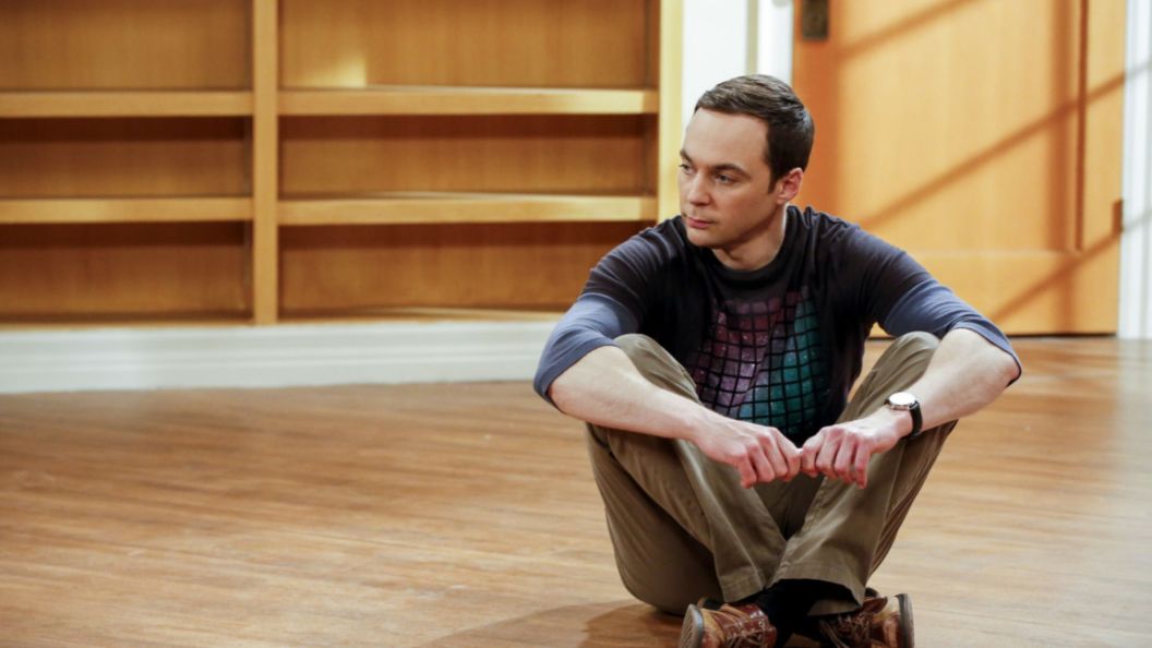 Sheldon sitting down in The Big Bang Theory.