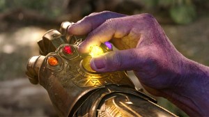 DC Has Its Own Infinity Gauntlet Replacement (& Its Already More Powerful)