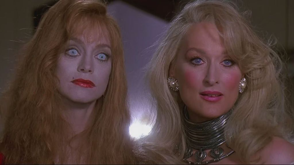 Meryl Streep and Goldie Hawn in Death Becomes Her