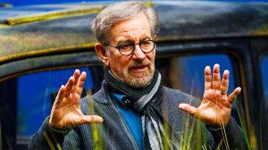 Steven Spielberg Narrowly Avoided Losing His Box Office Crown to A Rival Sci-Fi King (& 2026 Will Extend His Reign)