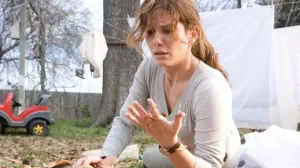 Sandra Bullock’s Forgotten 18-Year-Old Horror Movie Becomes Surprising Netflix Success