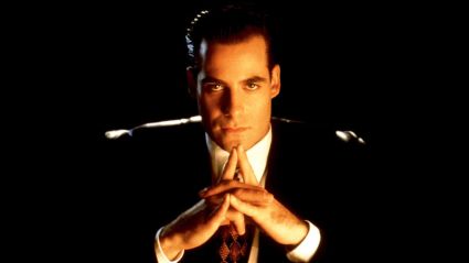 Adrian Pasdar in Profit