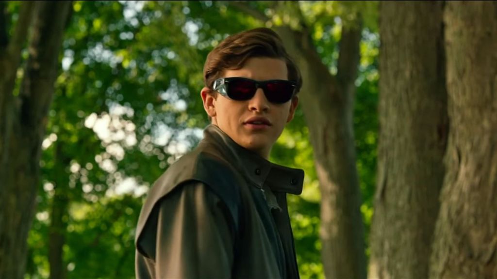 Cyclops talking to Jean Grey