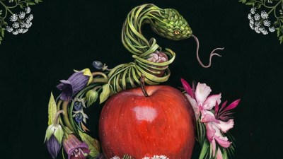 The cropped cover of Hemlock & Silver by T. Kingfisher featuring a snake and an apple