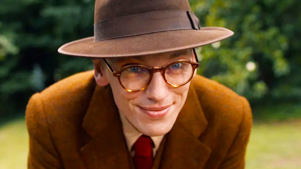 Henry Creel smiling in Stranger Things season 5