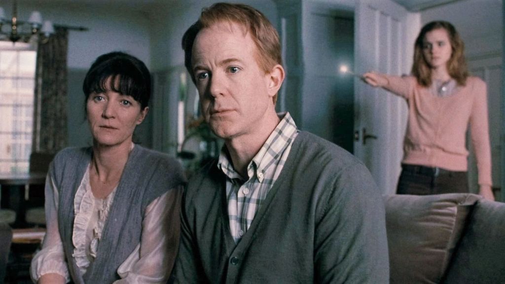 Ian Kelly and Michelle Fairley as Hermione Granger's parents in Harry Potter