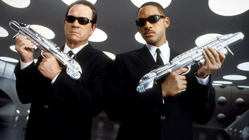 Tommy Lee Jones and Will Smith in Men in Black