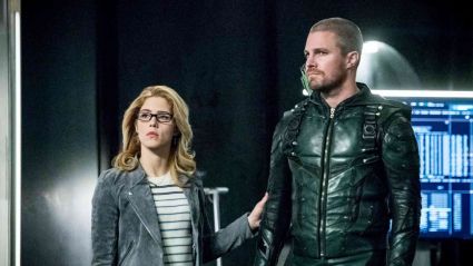 Oliver and Felicity in Arrow
