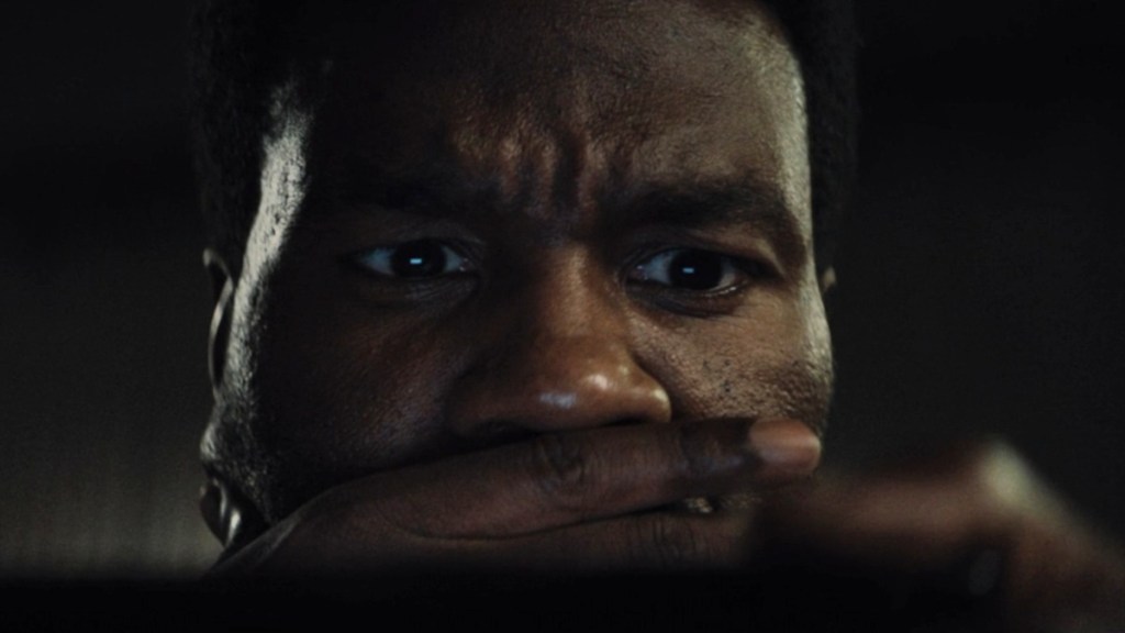 Wonder Man Episode 4 Doorman Simon WIlliams