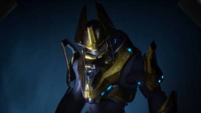 Halo: Campaign Evolved Energy Sword wielding Elite from Silent Cartographer mission
