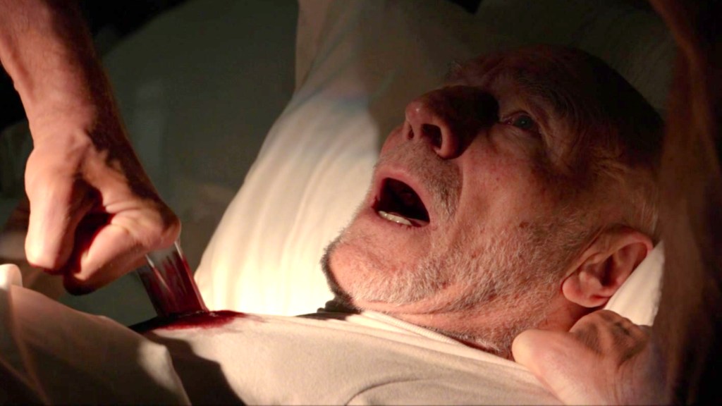 Patrick Stewart as Professor X dying in Logan (2017)