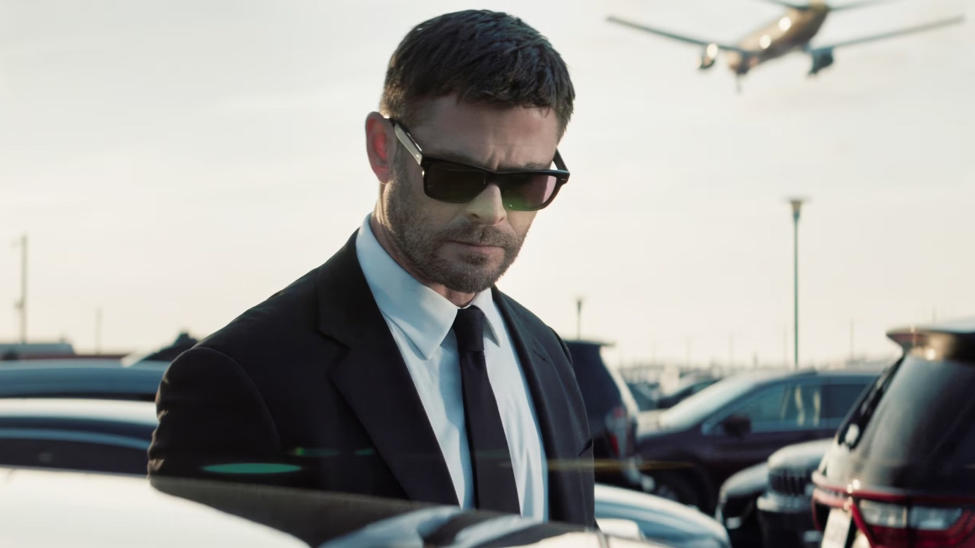 Chris Hemsworth’s Flop Marvel-Reunion Action Crime Thriller Is Getting a Second Shot at Success on Streaming