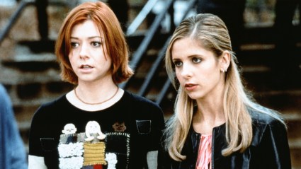 Alyson Hannigan and Sarah Michelle Gellar in Buffy the Vampire Slayer